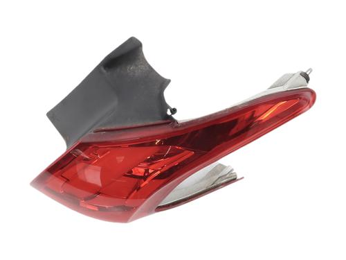 Used Right taillight Right taillight 39117450 39117450