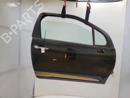 Used Right front door Right front door 37087204 37087204