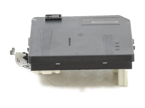Used Fuse box RENAULT KANGOO Express (FW0/1_) [2008-2025]  27909085