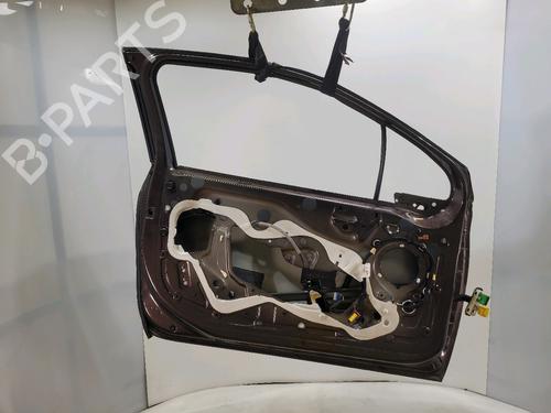 Left front door PEUGEOT 208 I (CA_, CC_) 1.2 VTI 82 | BP28366135C2