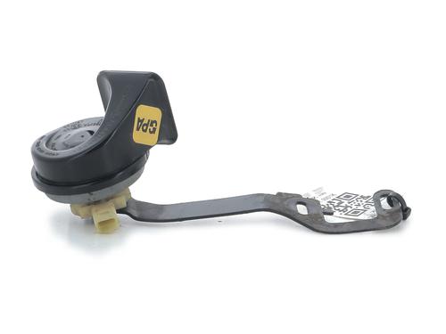 Used Horn PEUGEOT 2008 I (CU_) 1.2 THP 110 / PureTech 110 (110 hp) 32334208