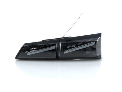 Used Right tailgate light PEUGEOT 308 III (FB_, FH_, FP_, F3_, FM_) PureTech 130 (FPHNSL, FPHNST) (131 hp) 21585085