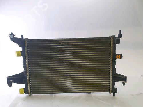 Used Water radiator OPEL CORSA C (X01) [2000-2009]  28177206