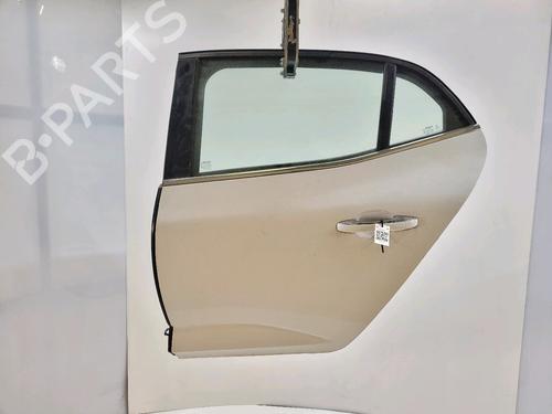 left-rear-door-renault-megane-iv-hatchback-b9amn_-2015-36211935 main image