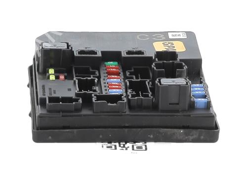 Used Fuse box NISSAN JUKE (F15) 1.6 DIG-T (190 hp) 30741498