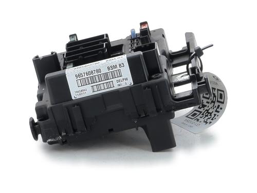 Used Fuse box Fuse box PEUGEOT 206+ (2L_, 2M_) 1.4 HDi eco 70 (68 hp) 33533059 33533059