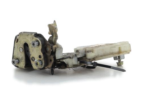 Rear right lock NISSAN TERRANO II (R20) 3.0 Di 4WD | BP26727030C99 