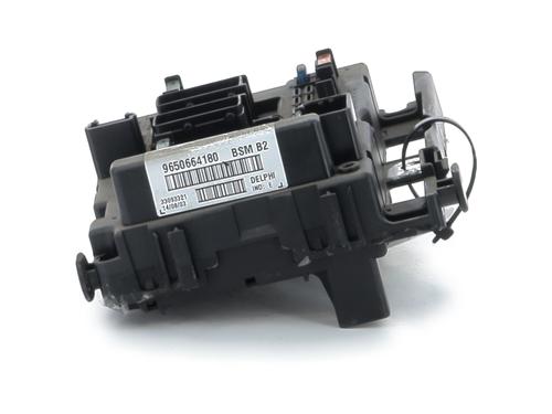 Used Fuse box Fuse box PEUGEOT 307 (3A/C) 1.6 16V (109 hp) 33753587 33753587