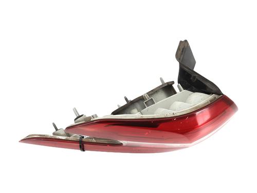 Used Left taillight PEUGEOT 308 SW II (LC_, LJ_, LR_, LX_, L4_) 1.6 BlueHDi 120 (120 hp) 30048928
