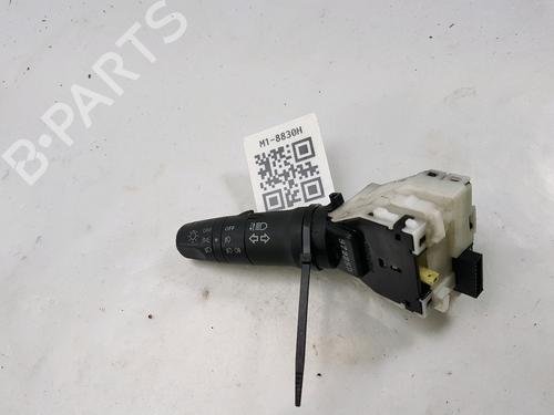 Used Switch NISSAN MICRA III (K12) 1.4 16V (88 hp) 11121645