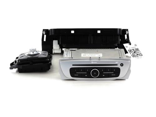 Used Radio RENAULT MEGANE III Grandtour (KZ0/1) [2008-2016]  26228327