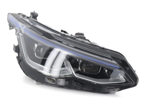 right-headlight-vw-golf-viii-cd1-da1-2019-40521154 main image