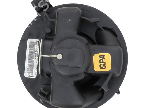 Ventilator motor RENAULT CLIO III Grandtour (KR0/1_) 1.5 dCi (KR0G) (68 hp) 30607853
