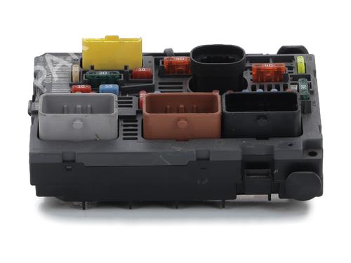 Used Fuse box PEUGEOT 308 I (4A_, 4C_) 1.6 HDi (90 hp) 29346727