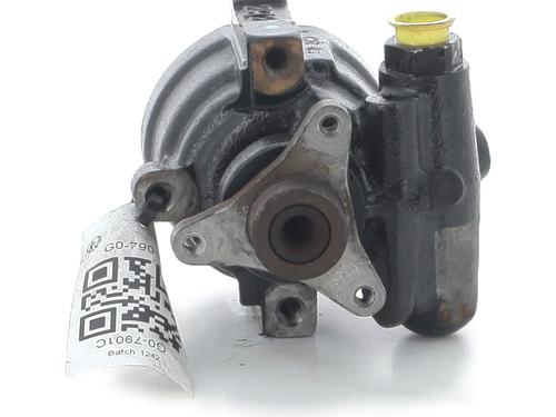 Used Steering pump RENAULT CLIO II (BB_, CB_) 1.9 D (B/CB0E, BB0J) (64 hp) 32309915