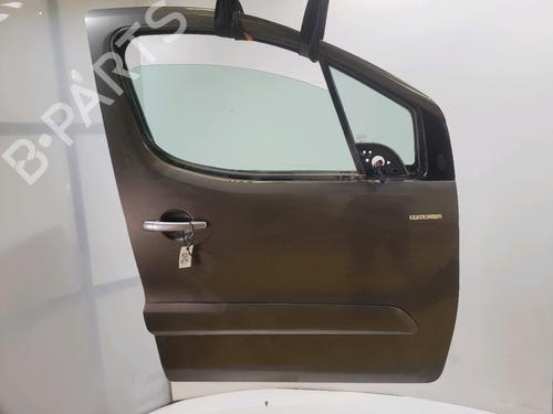 Used Right front door Right front door 39259579 39259579