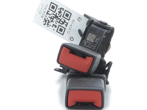 seat-buckle-vw-polo-vi-aw1-bz1-ae1-2017-32310348 main image