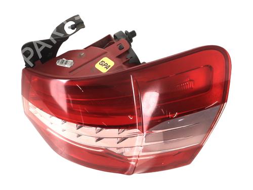 right-taillight-citroen-c5-iii-rd_-2008-2009-2010-2011-2012-2013-2014-2015-2016-2017-32131236 main image