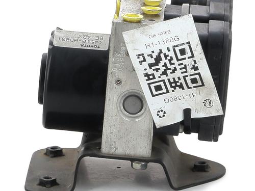 ABS pump TOYOTA YARIS (_P9_) 1.3 VVT-i (SCP90_, SCP90R) | BP29522199M43 
