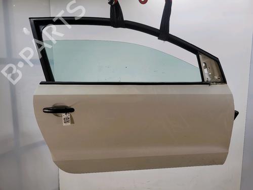 Used Right front door VW POLO V (6R1, 6C1) 1.2 (70 hp) 31350208