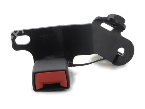 Used Seat buckle FIAT 500X (334_) 1.4 (334AXC1B, 334AXC11) (140 hp) 29110273