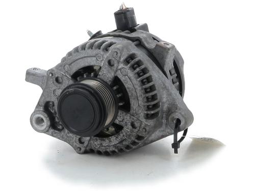 Used Alternator Alternator TOYOTA YARIS (_P9_) [2005-2014] 33646195 33646195