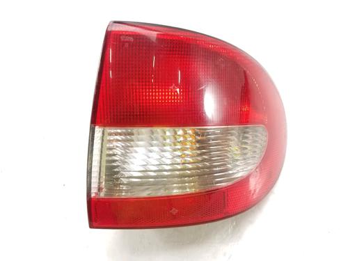 Used Right taillight Right taillight RENAULT MEGANE I Classic (LA0/1_) 1.6 16V (LA00, LA04, LA0B, LA11, LA16, LA19, LA1J, LA1K,... (107 hp) 10738942 10738942