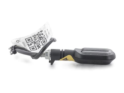 hjre-foran-tagelygte-dacia-duster-hm_-2017-32255413 main image