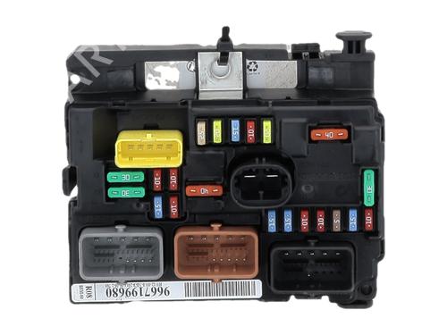 Fuse box CITROËN C3 II (SC_) 1.2 VTi 82 | BP39224699E1 - Image 2