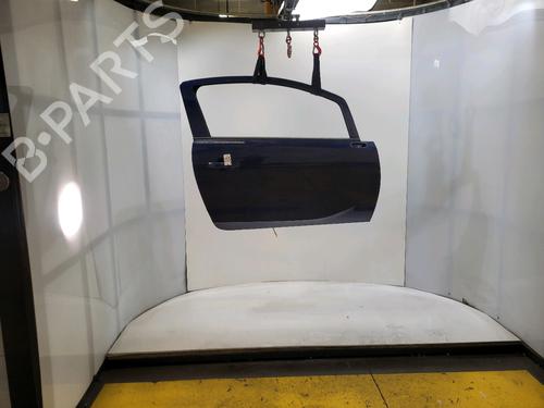 Used Right front door Right front door 37280805 37280805