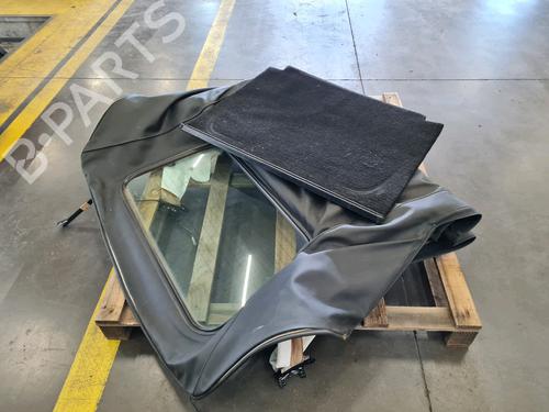 Capota VW GOLF I Cabriolet (155) 1.8 (90 hp) 31350067