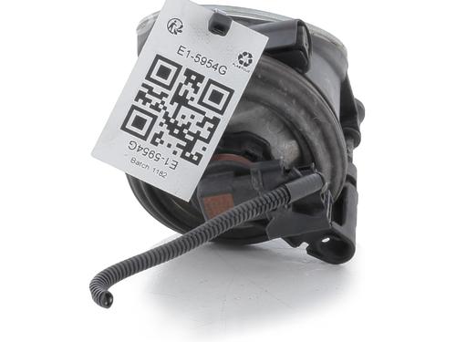 Right front fog light VOLVO V50 (545) 2.0 D | BP30957608C31