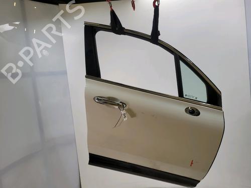 right-front-door-fiat-500x-334_-2014-36962373 main image