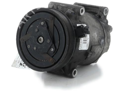 Used AC compressor AC compressor RENAULT SCÉNIC II (JM0/1_) 1.5 dCi (JM1E, JM16) (106 hp) 33446286 33446286