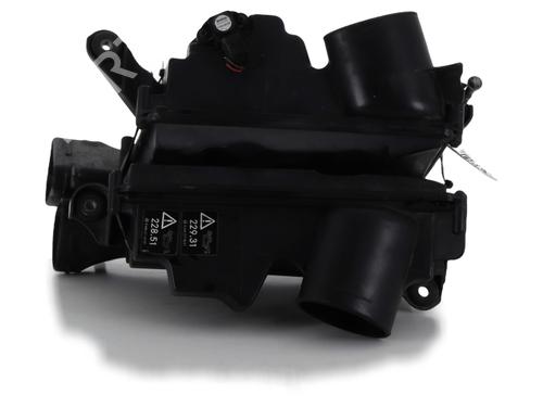 Used Air filter box Air filter box MERCEDES-BENZ M-CLASS (W164) ML 320 CDI 4-matic (164.124, 164.125, 164.122) (211 hp) 33972405 33972405