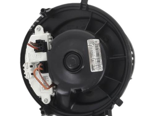 Used Heater blower motor Heater blower motor SEAT LEON (5F1) 1.6 TDI (105 hp) 34610942 34610942