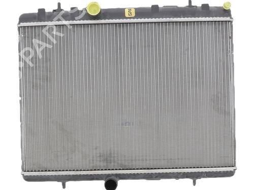 Used Water radiator Water radiator CITROËN BERLINGO Box Body/MPV (B9) Electric (67 hp) 36447035 36447035