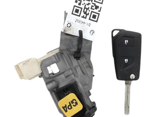 ignition-barrel-toyota-aygo-_b4_-2014-35748837 main image