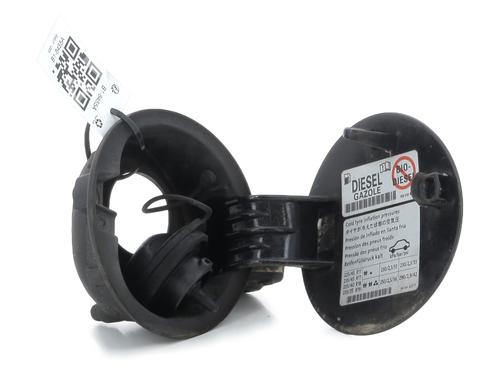 Used Fuel flap Fuel flap VW SCIROCCO III (137, 138) 2.0 TDI (140 hp) 33309857 33309857