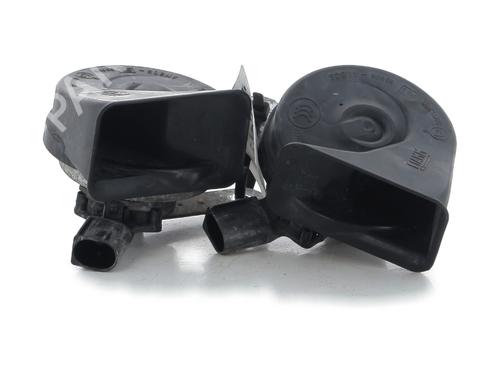 Used Horn MERCEDES-BENZ M-CLASS (W166) ML 250 CDI / BlueTEC 4-matic (166.004, 166.003) (204 hp) 32842396