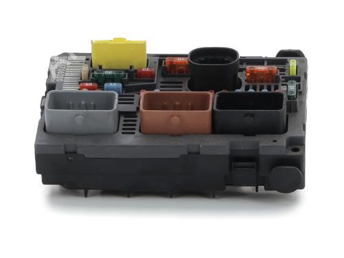 Used Fuse box PEUGEOT 308 I (4A_, 4C_) 1.6 16V (120 hp) 28286226