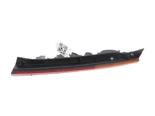 Used Right taillight Right taillight HONDA CR-V I (RD) 2.0 16V 4WD (RD1, RD3) (147 hp) 40003669 40003669