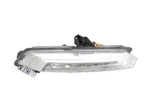 Used Left daytime light Left daytime light 36252796 36252796