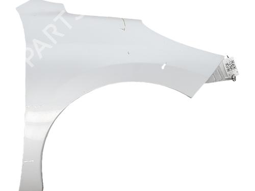 Used Right front fenders Right front fenders 39490072 39490072