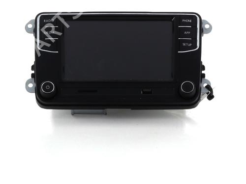 Used Radio VW GOLF VI (5K1) 1.6 TDI (105 hp) 32180673