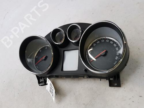 Used Instrument cluster OPEL INSIGNIA A (G09) 2.0 CDTI (68) (160 hp) 15113910
