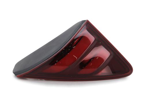 Used Right tailgate light PEUGEOT 3008 I MPV (0U_) 1.6 HDi (112 hp) 30165728