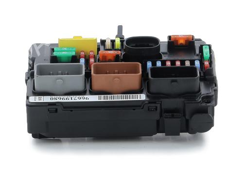 Used Fuse box Fuse box CITROËN DS3 (SA_) 1.2 VTi 82 (82 hp) 33838582 33838582