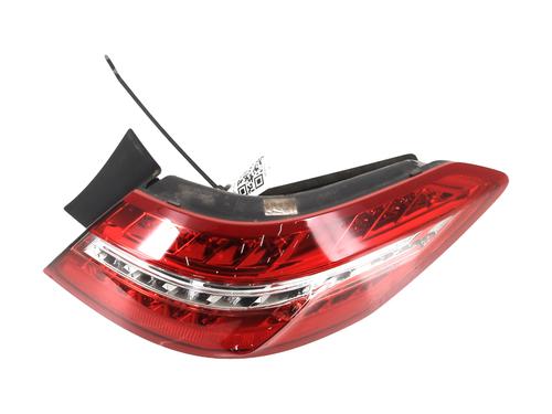 Used Right taillight MERCEDES-BENZ E-CLASS (W212) E 350 CDI (212.023) (265 hp) 28366598