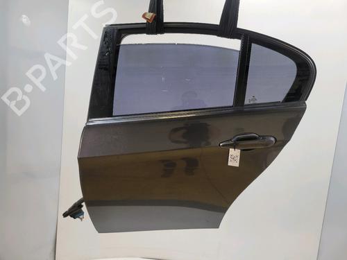 Porta trás esquerda Porta trás esquerda BMW 3 (E90) 318 d (143 hp) 36592585 36592585